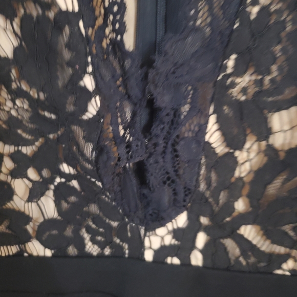 Long Sleeve Lace Mini Small Bodycon Night Out Dress - Picture 6 of 7